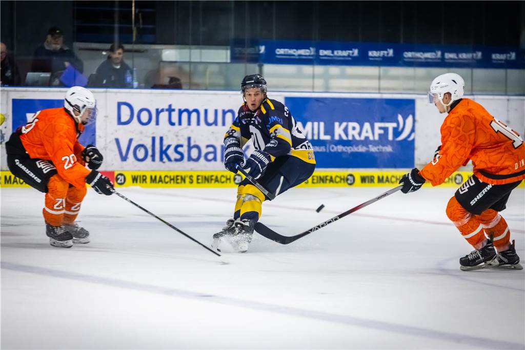 Die besten Bilder des 15:3-Eisadler-Erfolgs gegen die Disnlakener Kobras. 