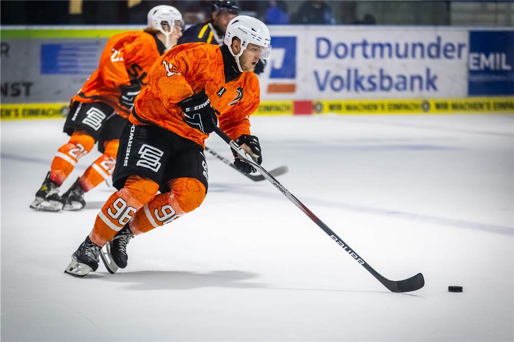 Die besten Bilder des 15:3-Eisadler-Erfolgs gegen die Disnlakener Kobras. 