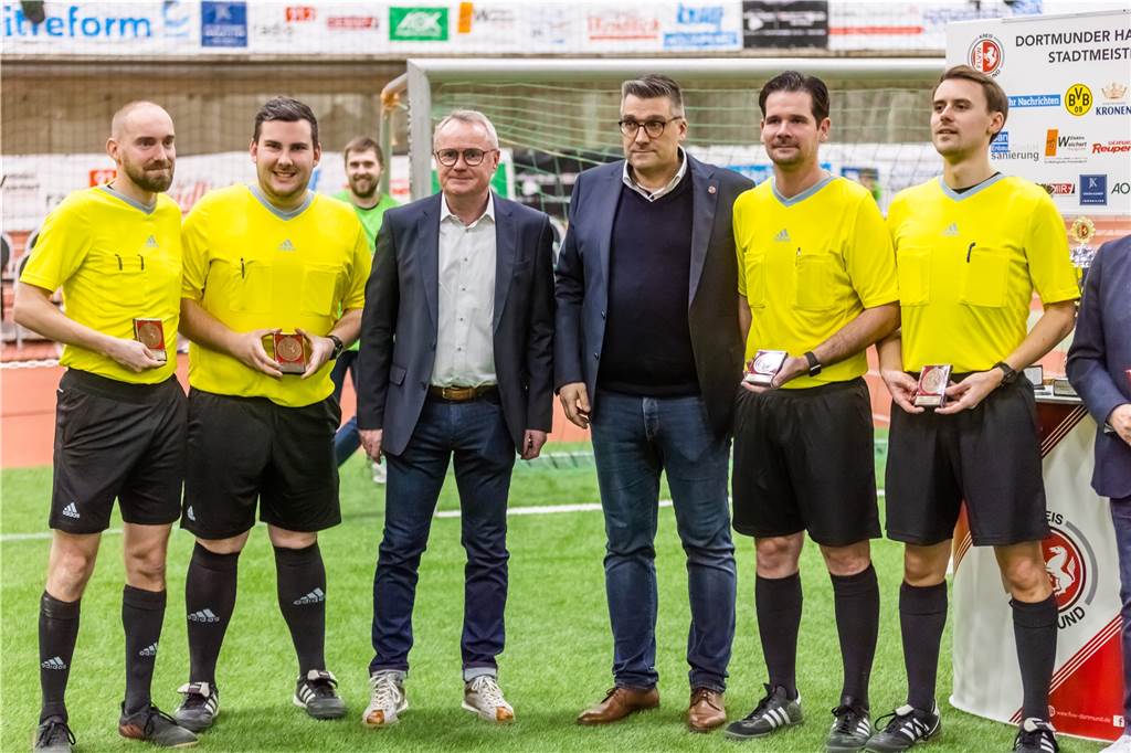 Dortmunder Hallenstadtmeisterschaft: Die besten Bilder des Endspiels Die besten Bilder des Endspiels zwischen dem FC Brünninghausen und dem ASC 09 Dortmund