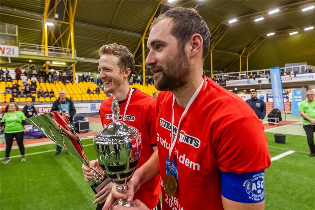 Dortmunder Hallenstadtmeisterschaft: Die besten Bilder des Endspiels Die besten Bilder des Endspiels zwischen dem FC Brünninghausen und dem ASC 09 Dortmund