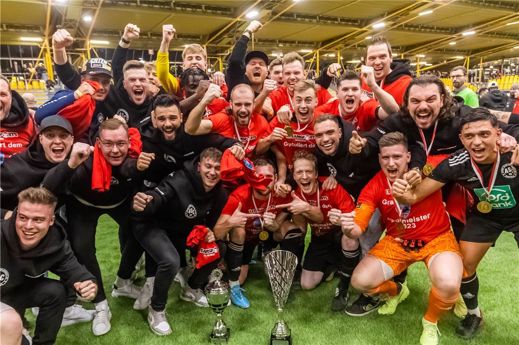 Dortmunder Hallenstadtmeisterschaft: Die besten Bilder des Endspiels Die besten Bilder des Endspiels zwischen dem FC Brünninghausen und dem ASC 09 Dortmund
