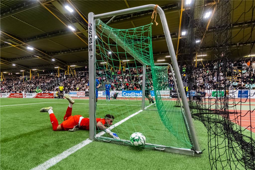 Dortmunder Hallenstadtmeisterschaft: Die besten Bilder des Endspiels Die besten Bilder des Endspiels zwischen dem FC Brünninghausen und dem ASC 09 Dortmund