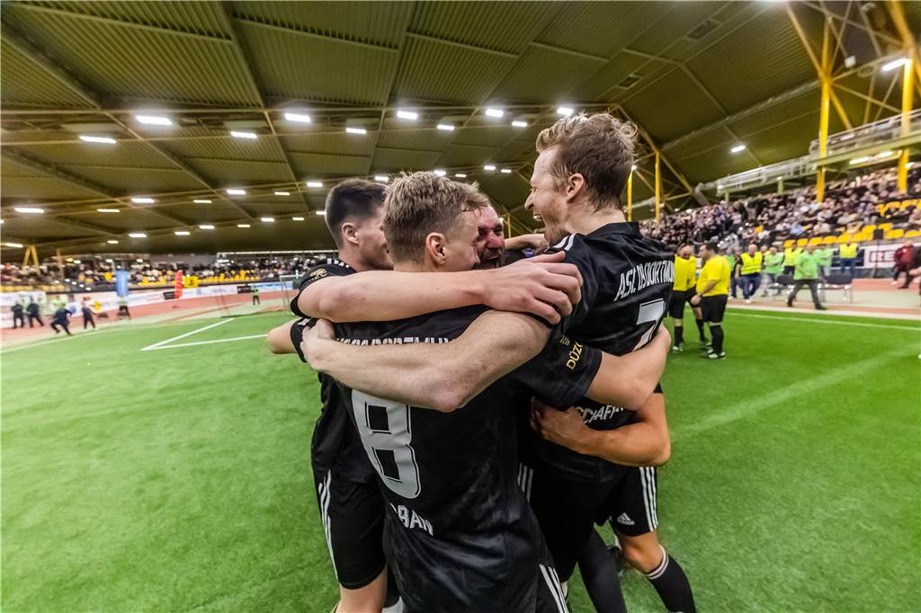 Dortmunder Hallenstadtmeisterschaft: Die besten Bilder des Endspiels Die besten Bilder des Endspiels zwischen dem FC Brünninghausen und dem ASC 09 Dortmund