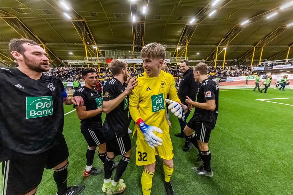 Dortmunder Hallenstadtmeisterschaft: Die besten Bilder des Endspiels Die besten Bilder des Endspiels zwischen dem FC Brünninghausen und dem ASC 09 Dortmund