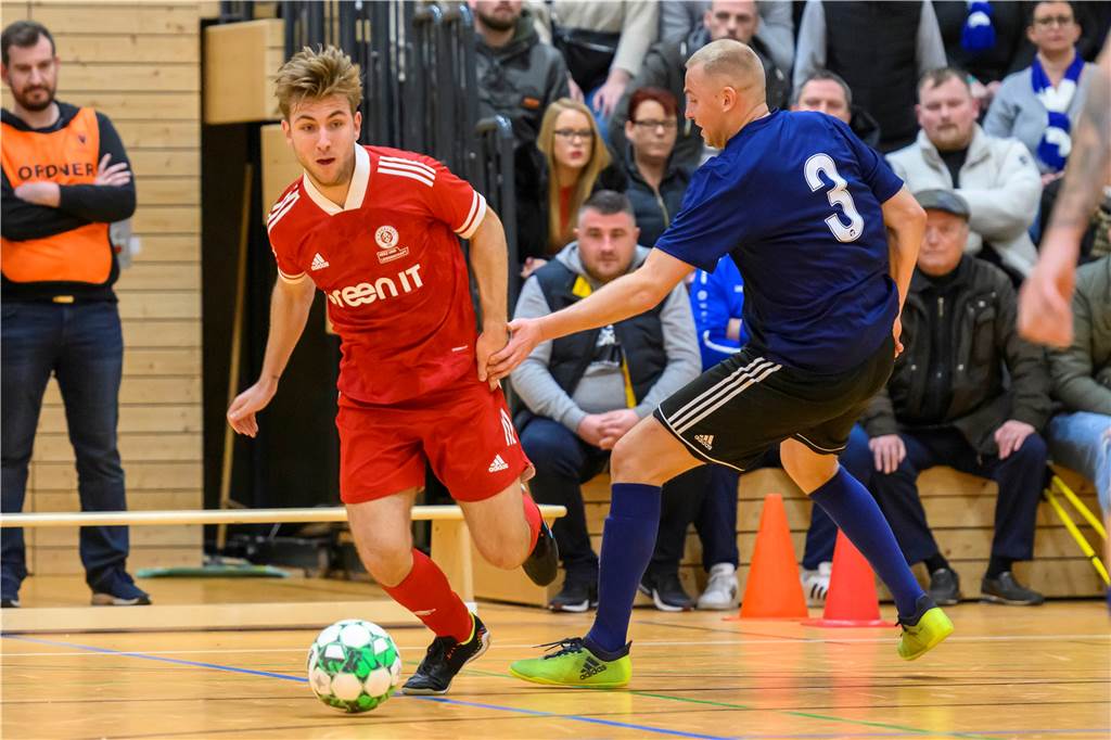 Die besten Bilder des ersten Vorrundentages aus der Halle Brackel.
