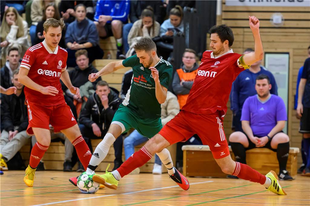 Die besten Bilder des ersten Vorrundentages aus der Halle Brackel.