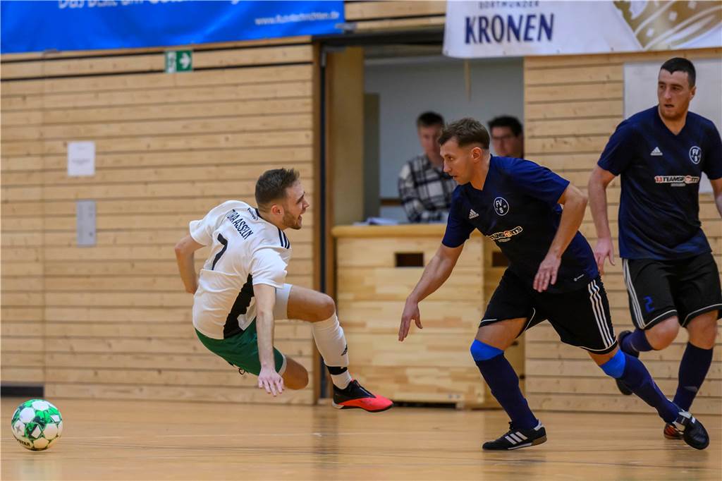 Die besten Bilder des ersten Vorrundentages aus der Halle Brackel.