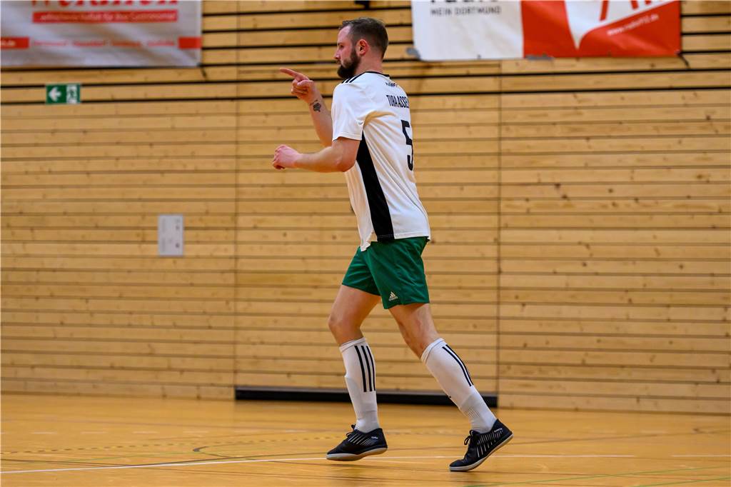 Die besten Bilder des ersten Vorrundentages aus der Halle Brackel.