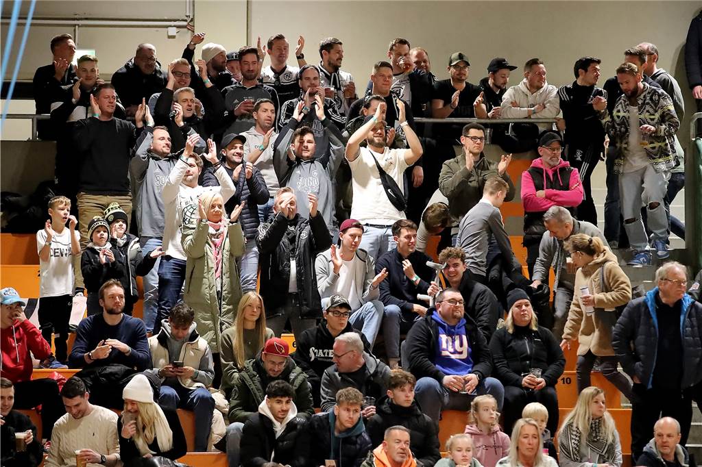 Die besten Bilder des ersten Vorrundentages aus der Halle Wellinghofen.