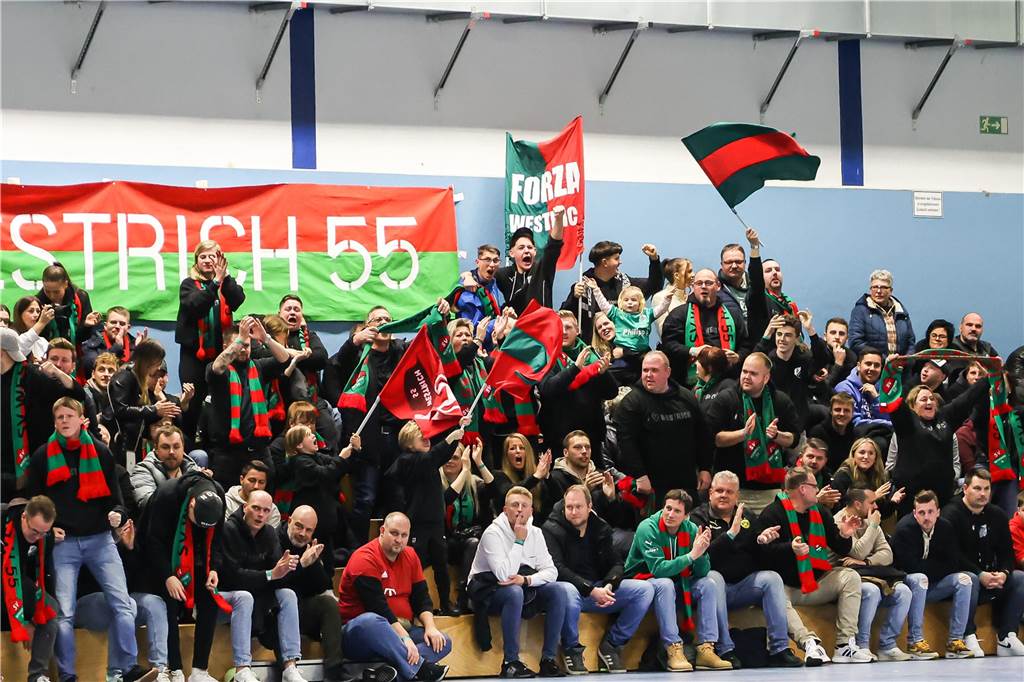 Die besten Bilder des ersten Vorrundentages aus der Halle Nette.