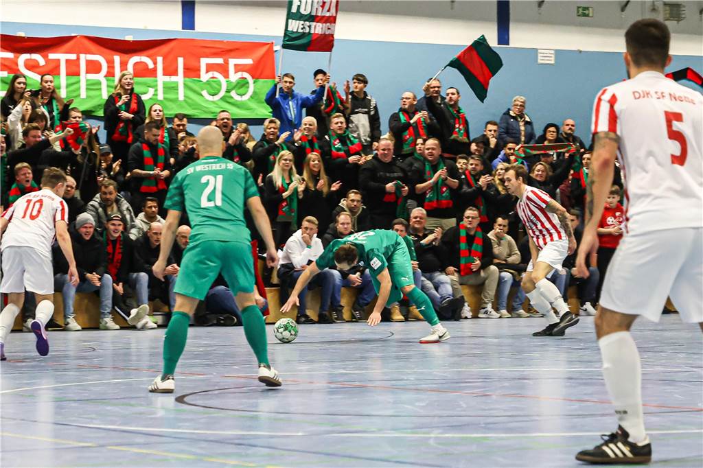 Die besten Bilder des ersten Vorrundentages aus der Halle Nette.