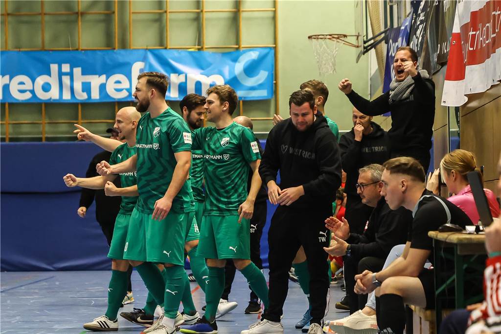 Die besten Bilder des ersten Vorrundentages aus der Halle Nette.