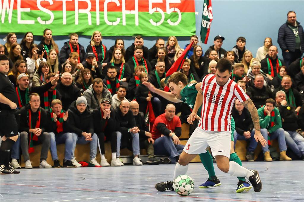 Die besten Bilder des ersten Vorrundentages aus der Halle Nette.