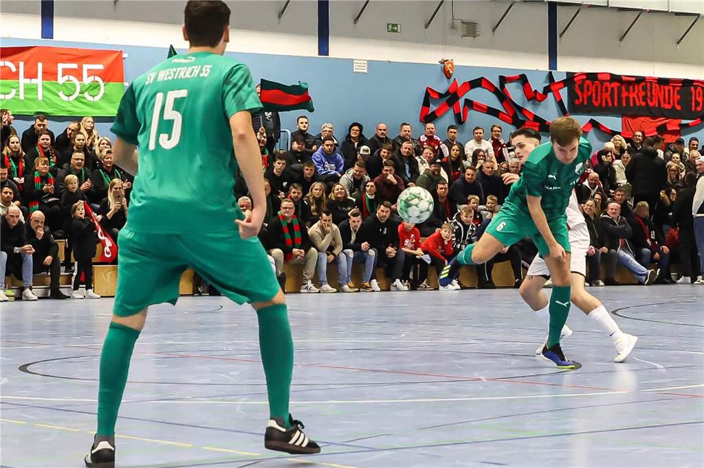 Die besten Bilder des ersten Vorrundentages aus der Halle Nette.