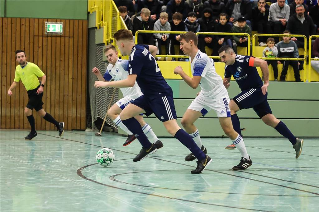Die besten Bilder des ersten Vorrundentages aus der Halle Huckarde.
