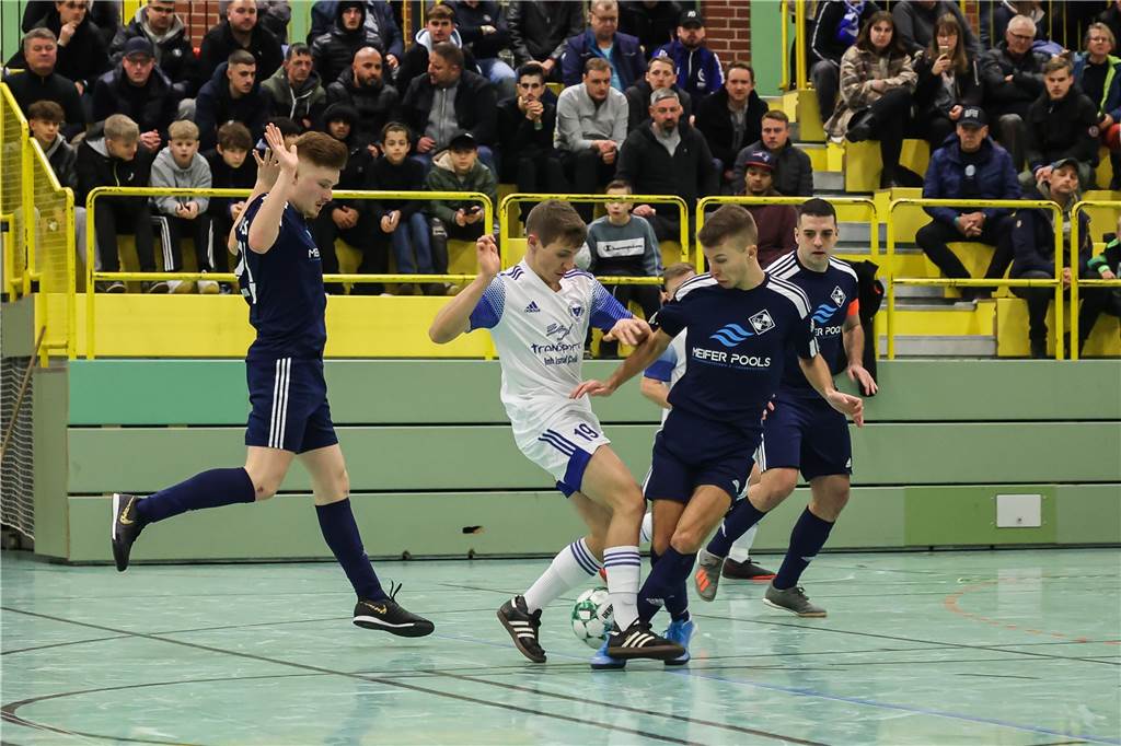 Die besten Bilder des ersten Vorrundentages aus der Halle Huckarde.