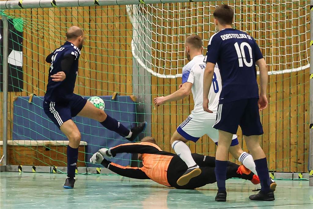 Die besten Bilder des ersten Vorrundentages aus der Halle Huckarde.