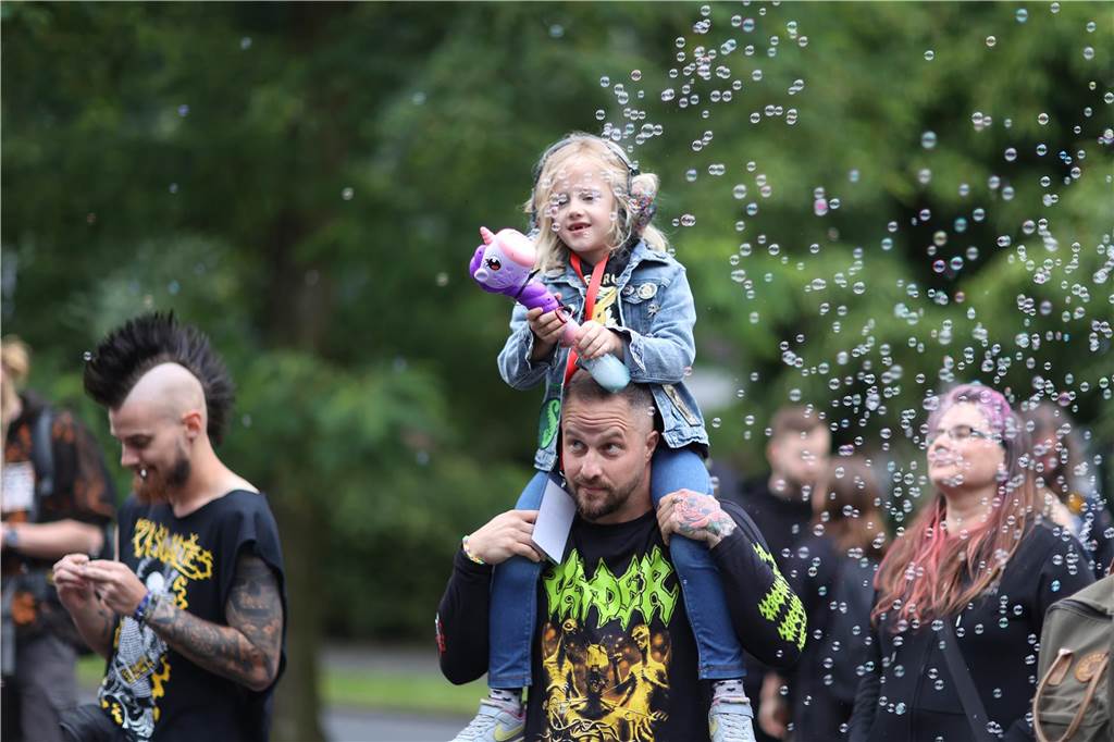 Die besten Bilder vom Brunnenfest-Freitag 2024 in Lünen.