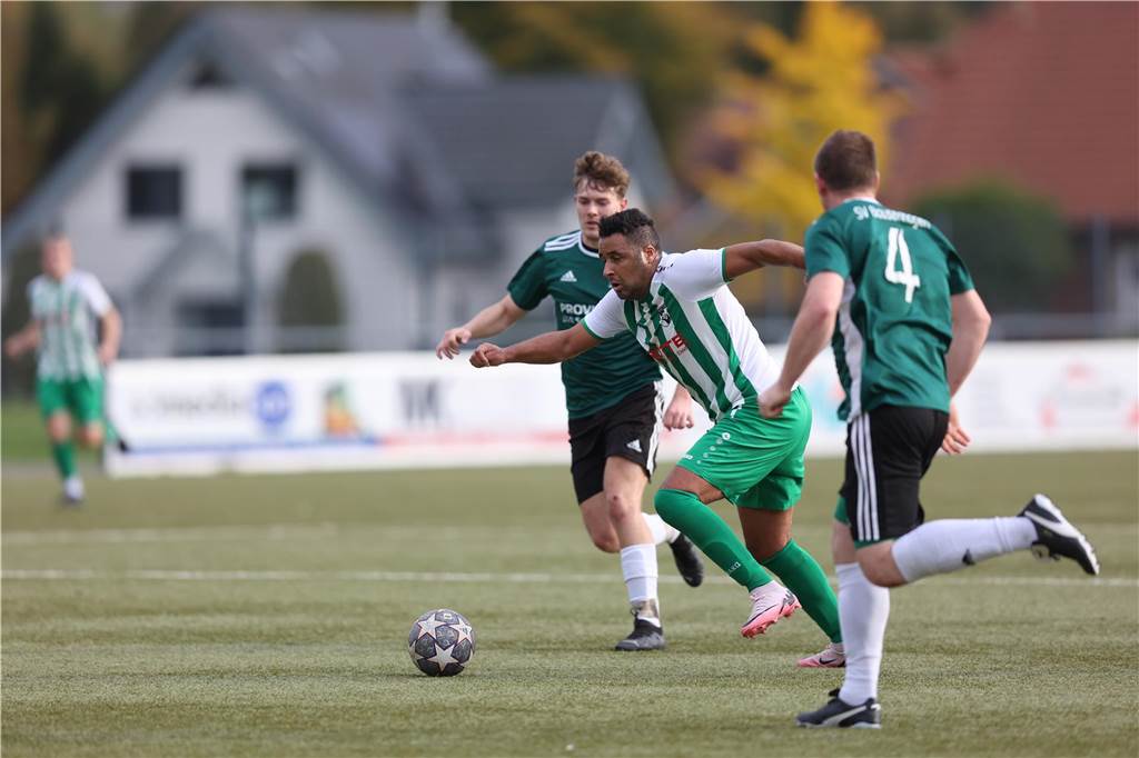 Die besten Bilder vom Fußball-Wochenende.