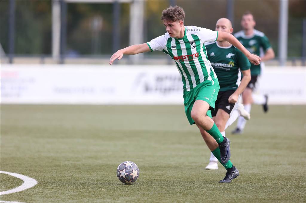 Die besten Bilder vom Fußball-Wochenende.