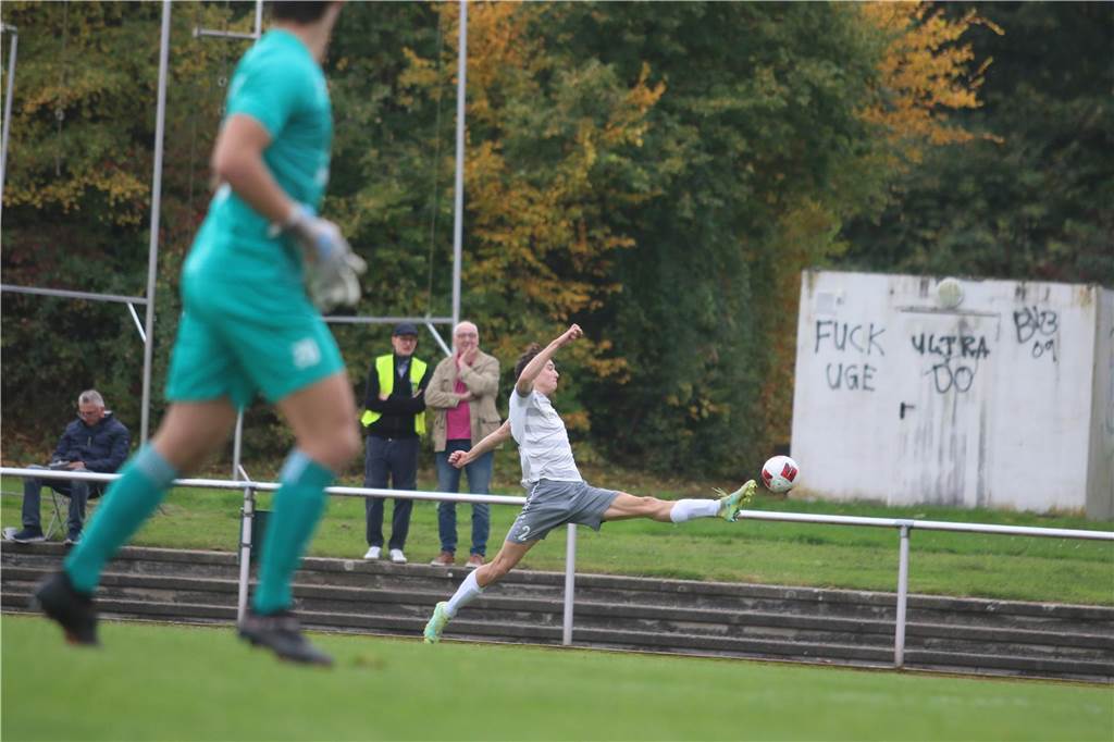 Die besten Bilder vom Fußball-Wochenende.