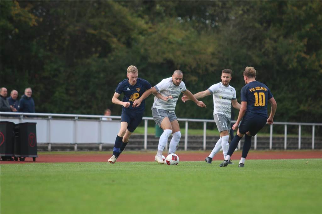 Die besten Bilder vom Fußball-Wochenende.