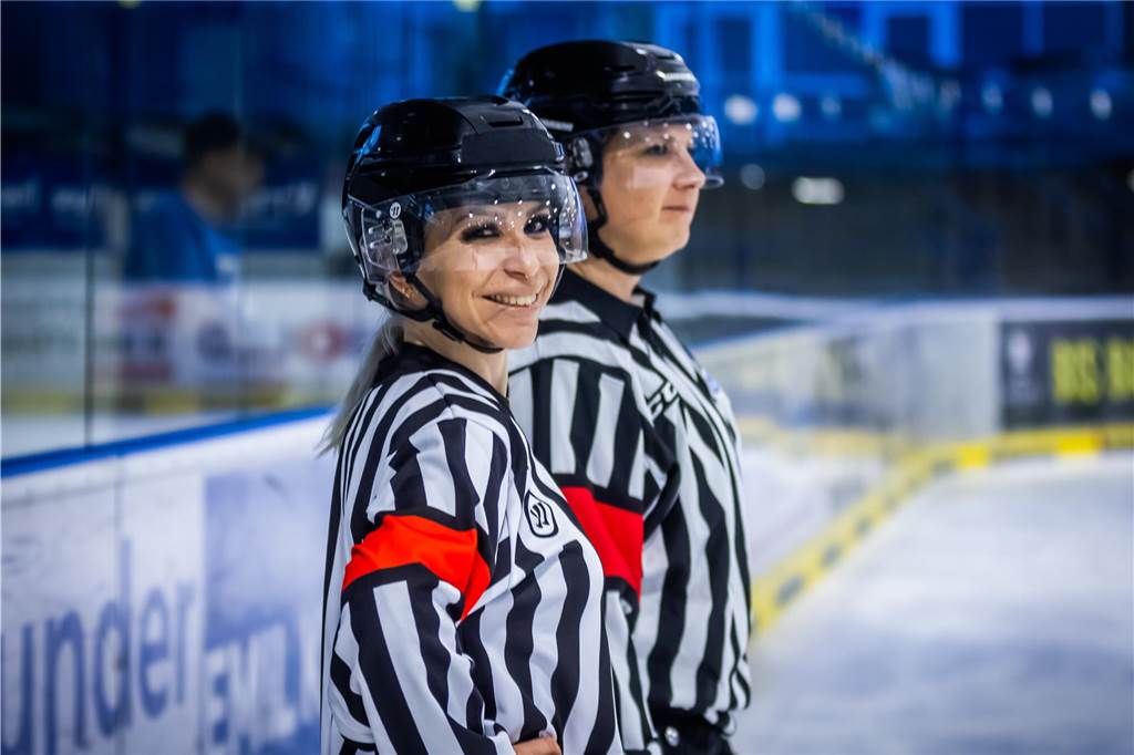 Die besten Bilder vom Jubiläumsspiel der Eisadler.