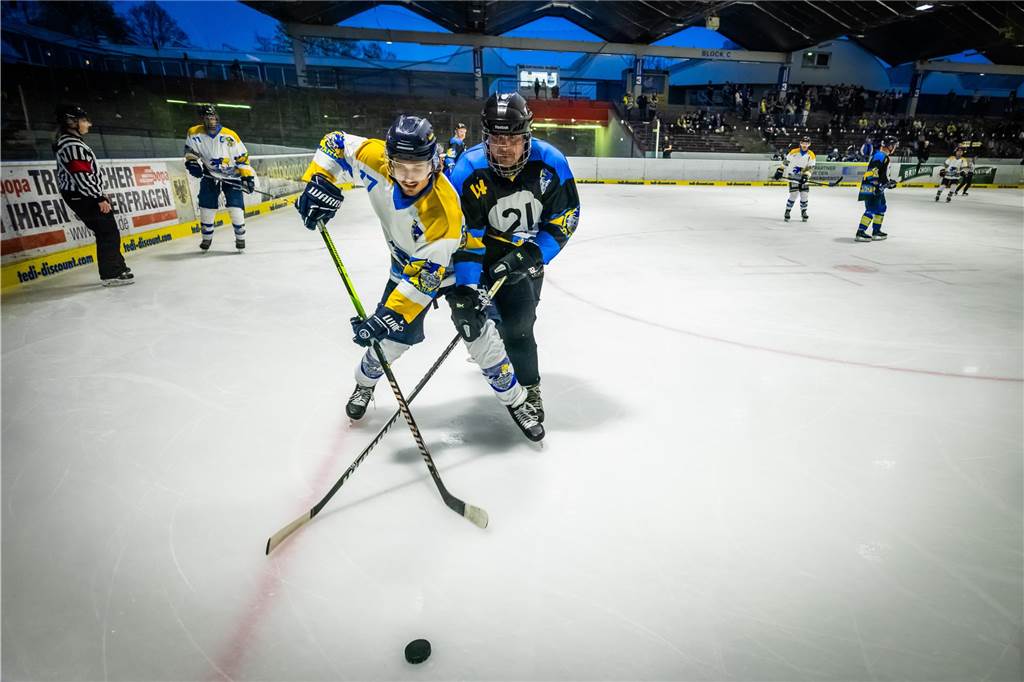 Die besten Bilder vom Jubiläumsspiel der Eisadler.