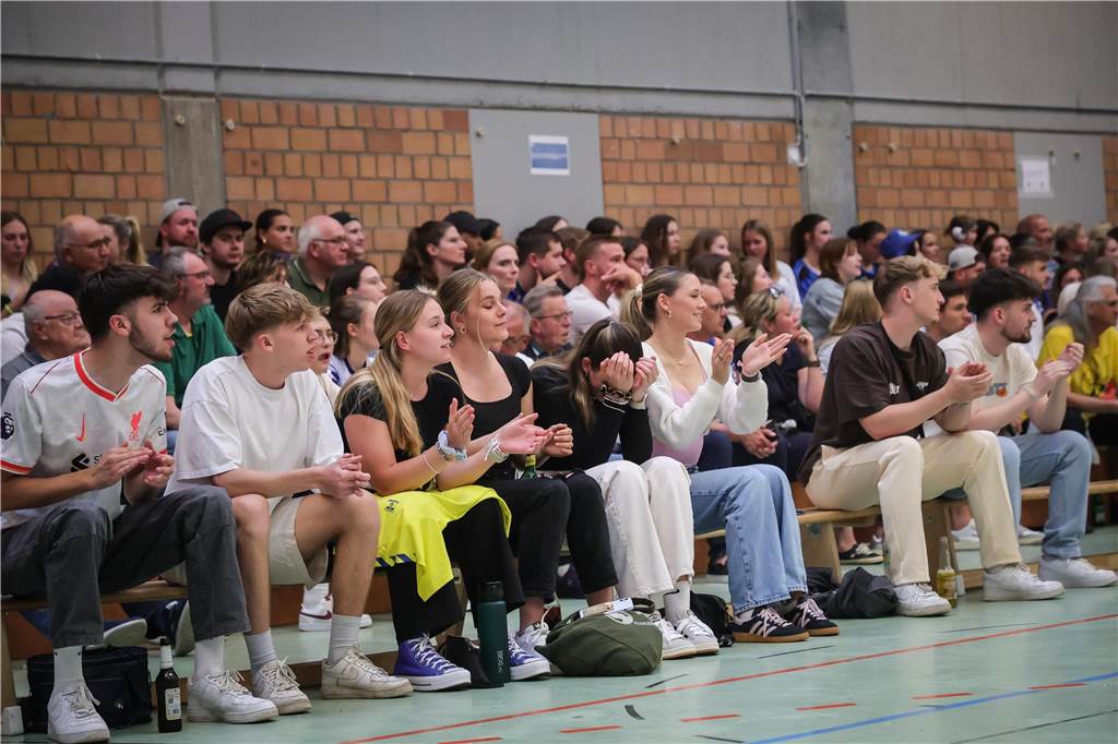 Die besten Bilder vom Relegationsspiel des TV Brechten gegen RSVE Siegen. 