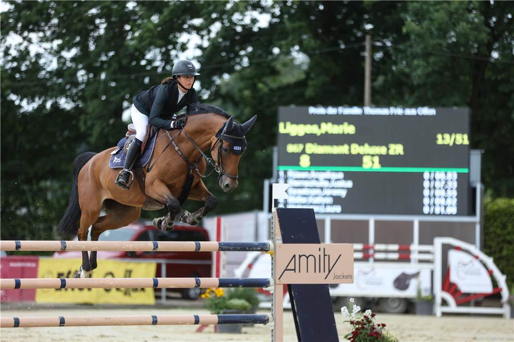 Die besten Bilder vom S*-Springen am Freitag der Vinnumer Reitertage 2024.