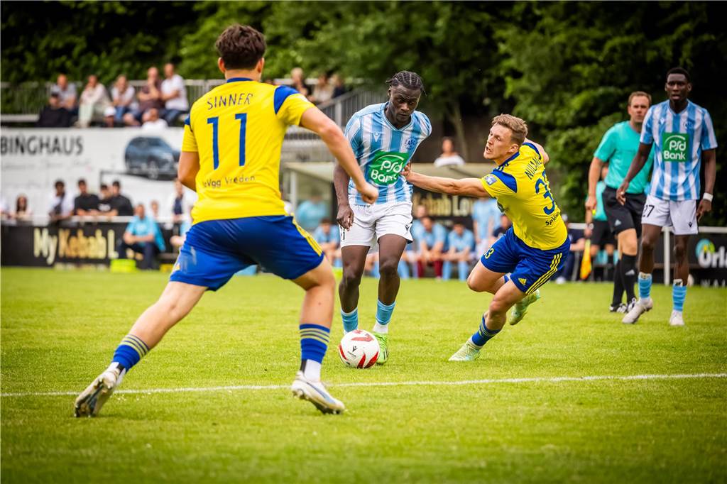 Die besten Bilder vom Spiel ASC 09 gegen SpVgg Vreden. 