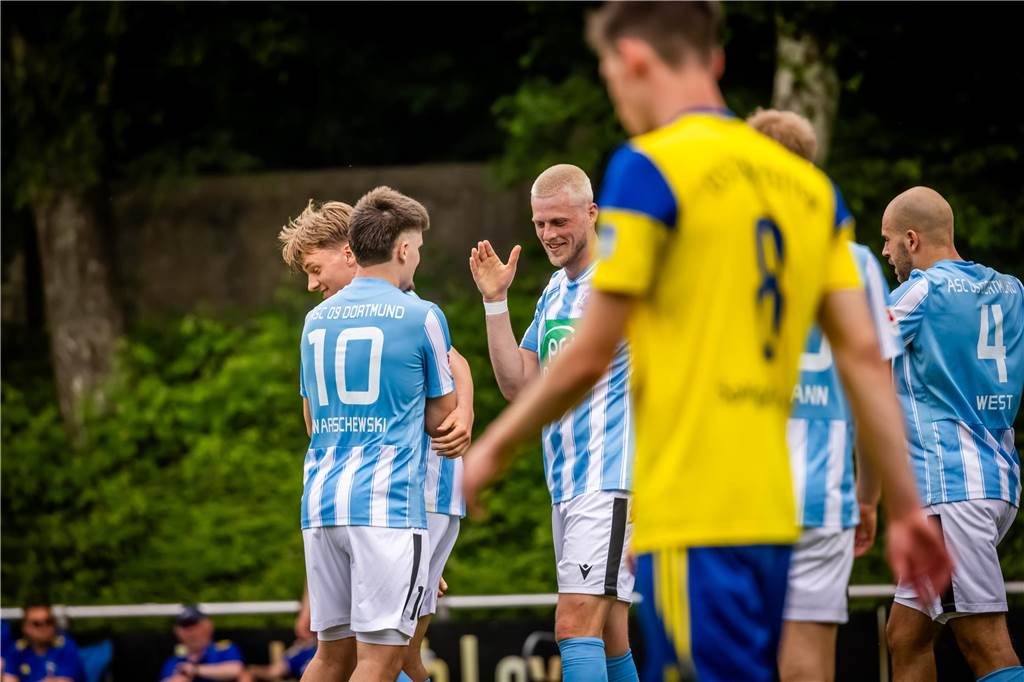 Die besten Bilder vom Spiel ASC 09 gegen SpVgg Vreden. 