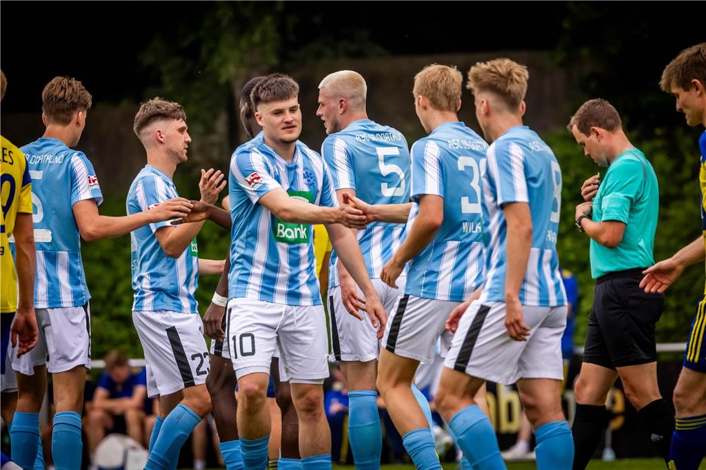 Die besten Bilder vom Spiel ASC 09 gegen SpVgg Vreden. 