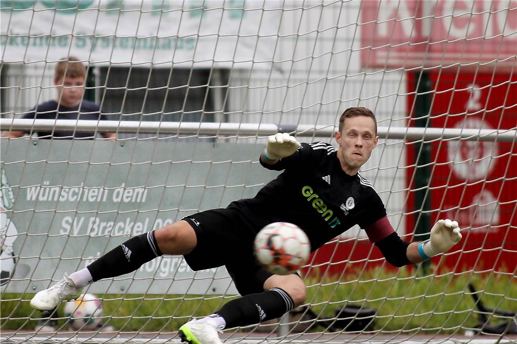 Die besten Bilder vom Spiel SV Brackel 06 gegen YEG Hassel. 