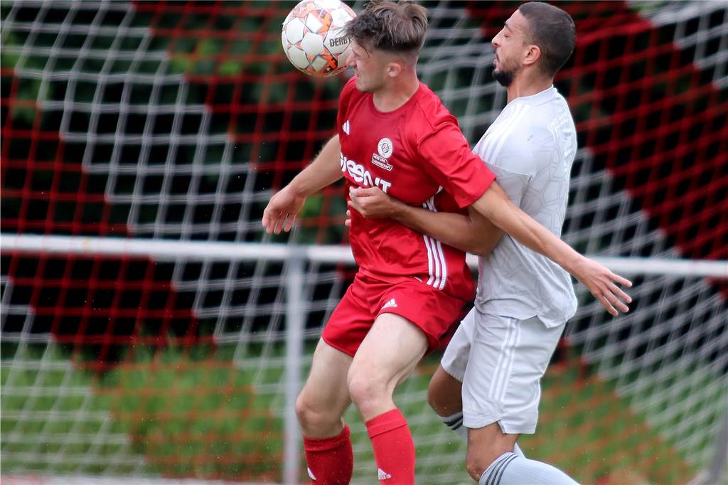 Die besten Bilder vom Spiel SV Brackel 06 gegen YEG Hassel. 