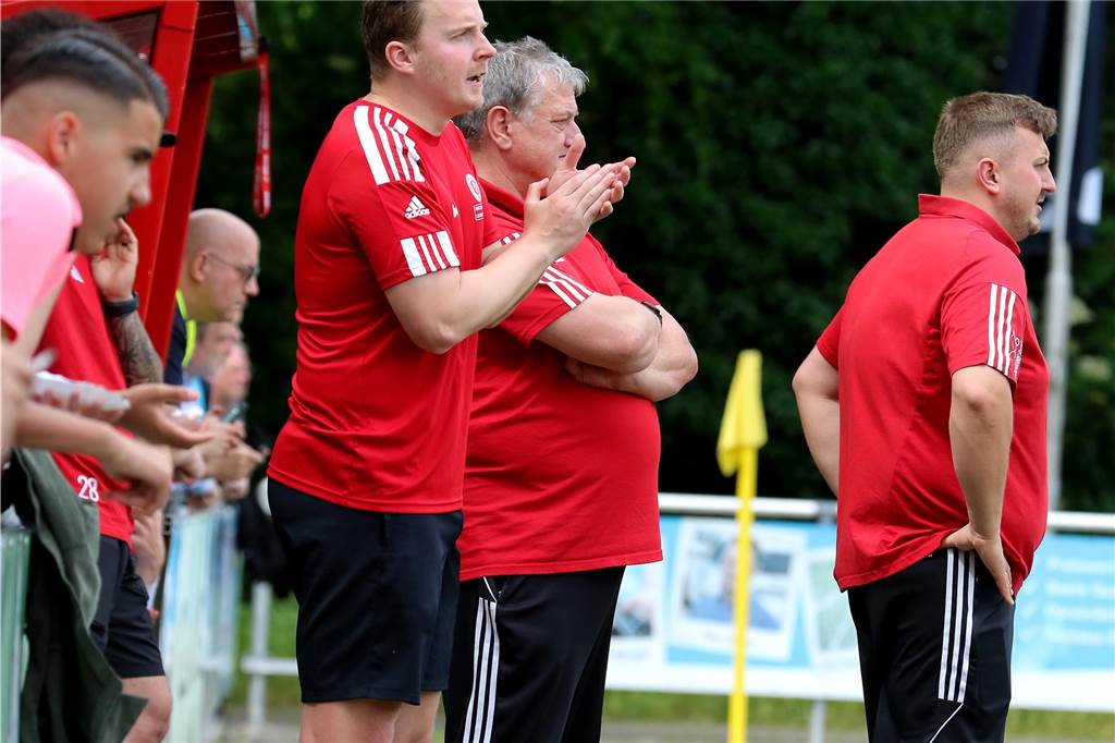 Die besten Bilder vom Spiel SV Brackel 06 gegen YEG Hassel. 