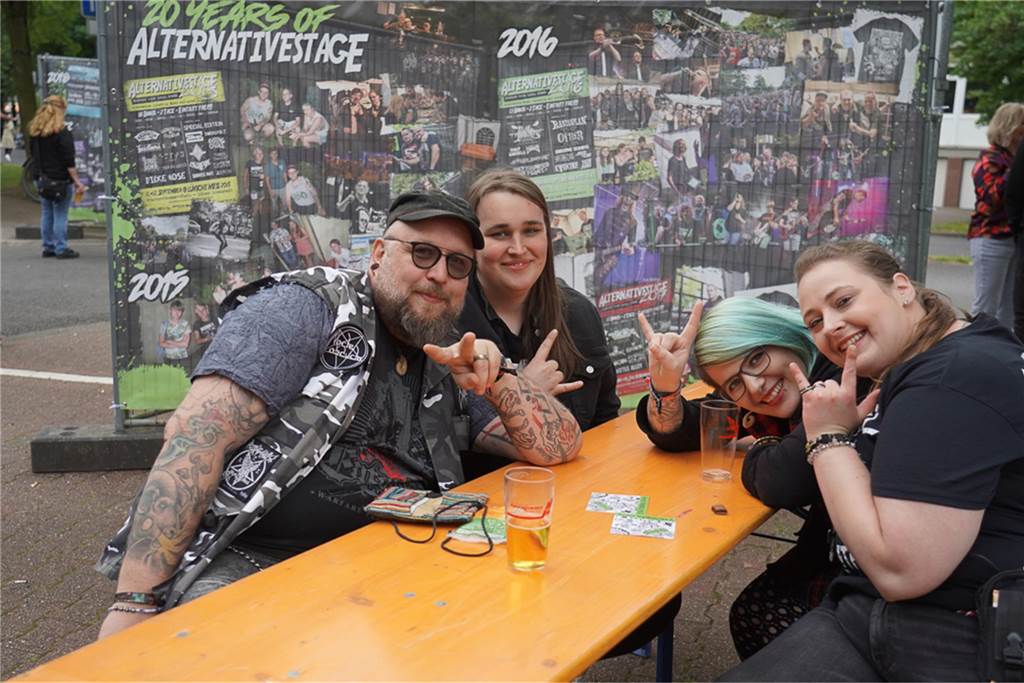 Die besten Bilder von Samstag (13. Juli) rund um die Alternative Stage beim Brunnenfest 2024 in Lünen.