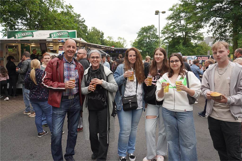 Die besten Bilder von Samstag (13. Juli) rund um die Alternative Stage beim Brunnenfest 2024 in Lünen.