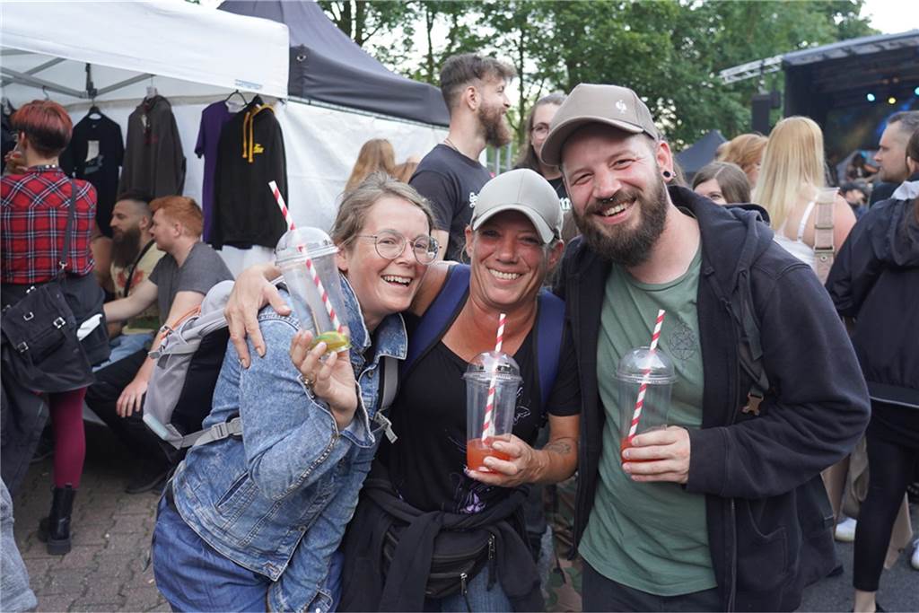 Die besten Bilder von Samstag (13. Juli) rund um die Alternative Stage beim Brunnenfest 2024 in Lünen.