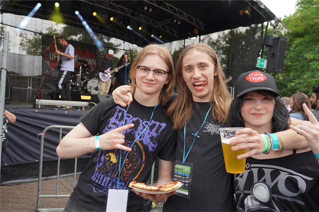 Die besten Bilder von Samstag (13. Juli) rund um die Alternative Stage beim Brunnenfest 2024 in Lünen.