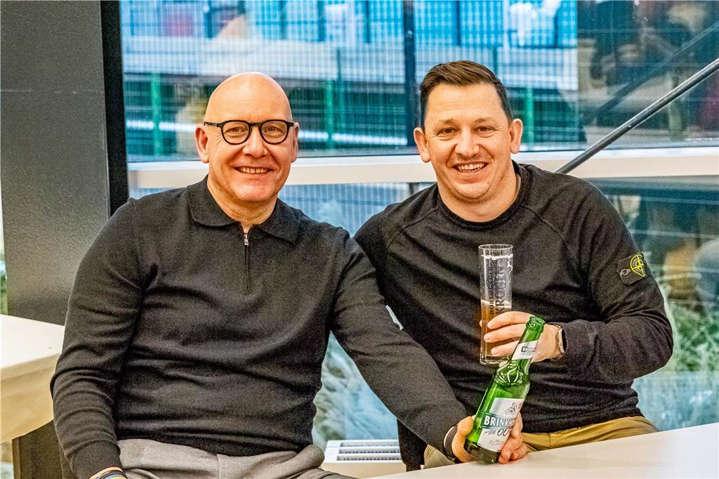 Die besten Fan-Fotos vom Finaltag der Hallenfußball-Stadtmeisterschaft in Dortmund. 