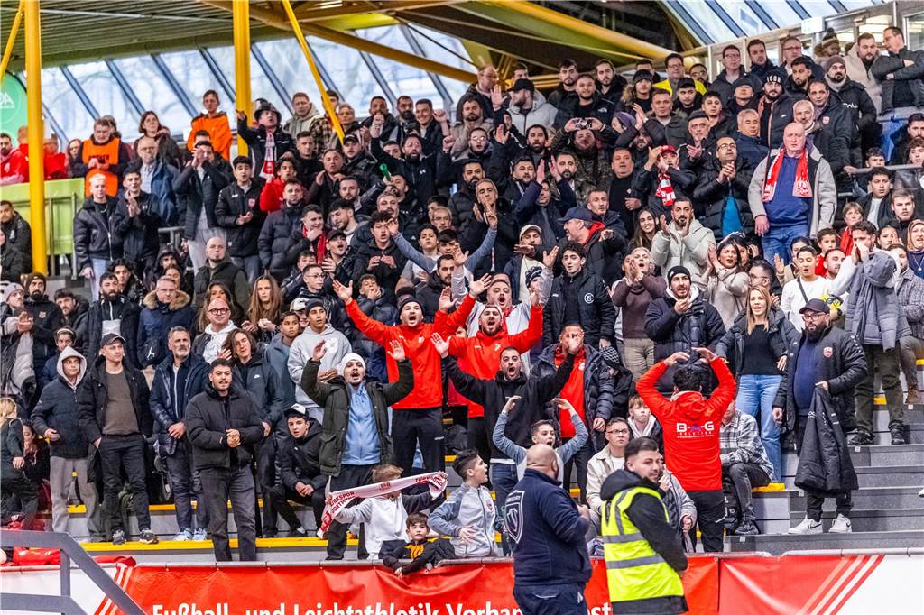 Die besten Fan-Fotos vom Finaltag der Hallenfußball-Stadtmeisterschaft in Dortmund. 