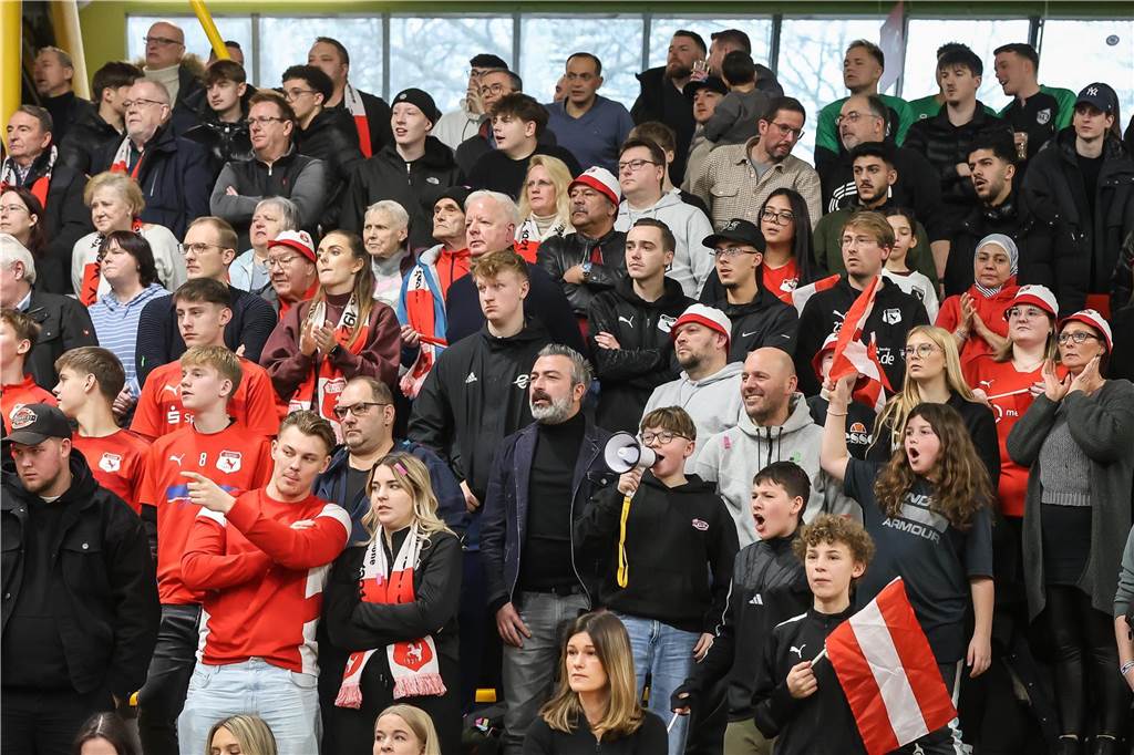 Die besten Fan-Fotos vom Finaltag der Hallenfußball-Stadtmeisterschaft in Dortmund. 
