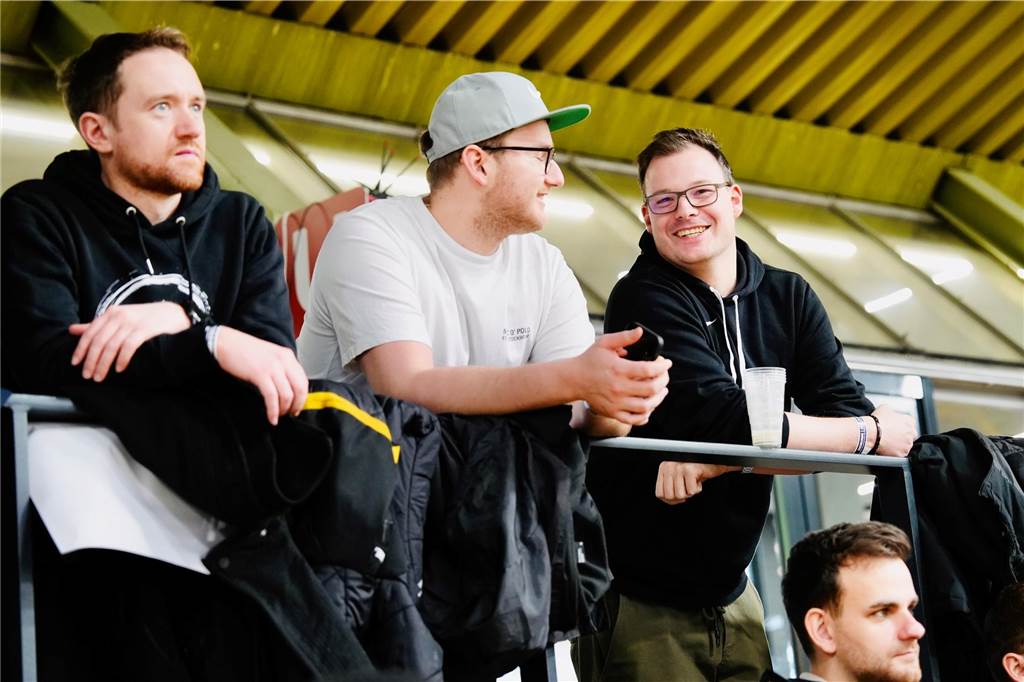 Die besten Fan-Fotos vom Finaltag der Hallenfußball-Stadtmeisterschaft in Dortmund. 