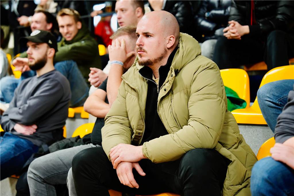 Die besten Fan-Fotos vom Finaltag der Hallenfußball-Stadtmeisterschaft in Dortmund. 