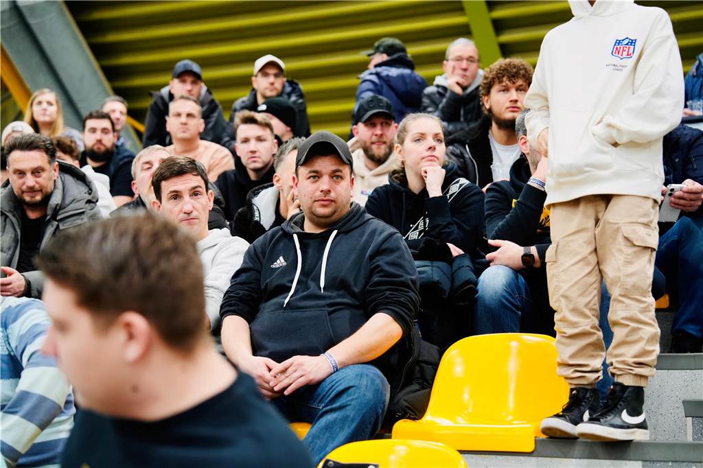 Die besten Fan-Fotos vom Finaltag der Hallenfußball-Stadtmeisterschaft in Dortmund. 