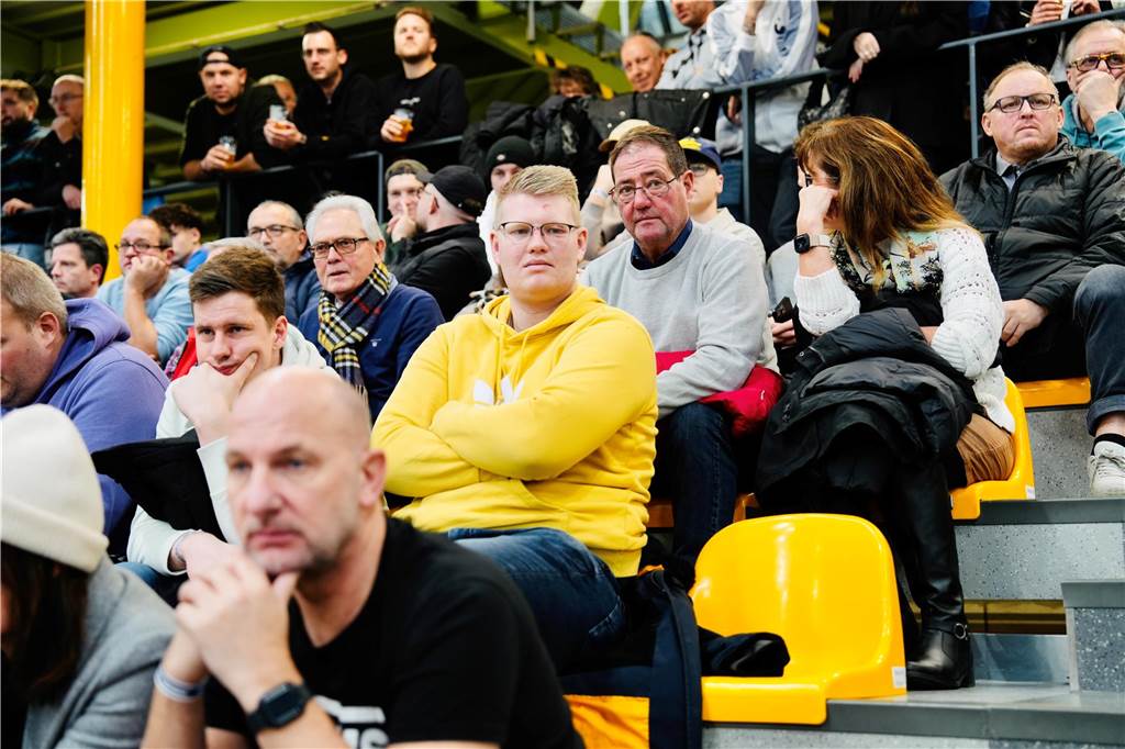 Die besten Fan-Fotos vom Finaltag der Hallenfußball-Stadtmeisterschaft in Dortmund. 