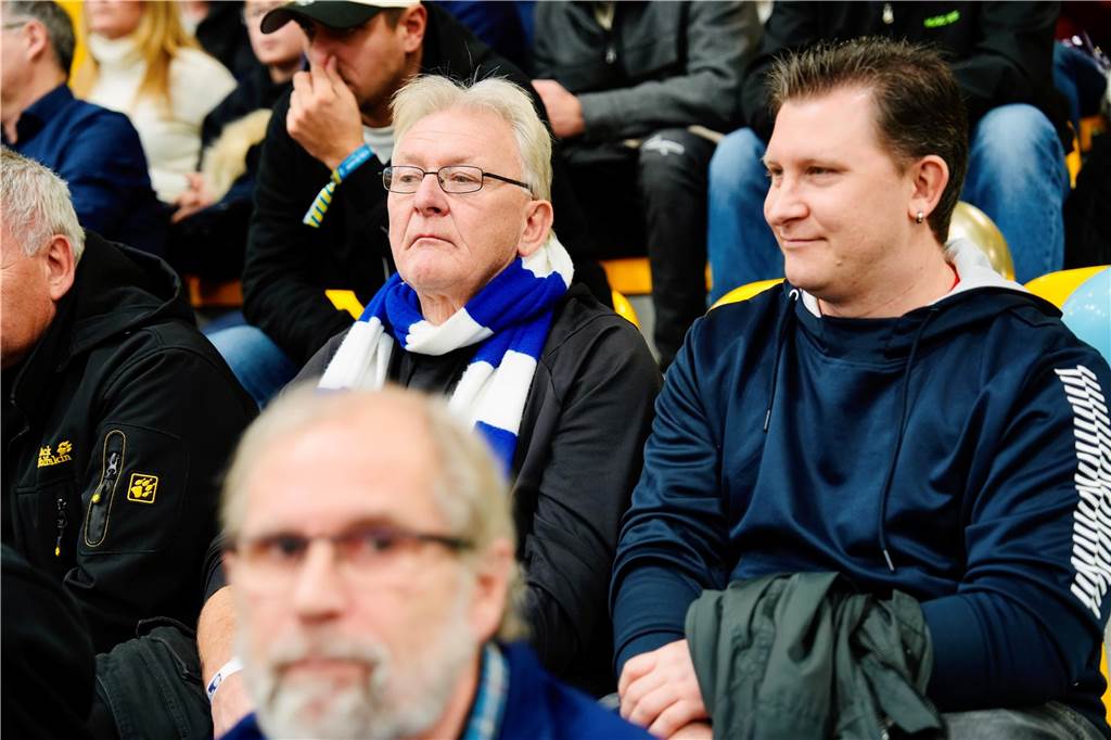 Die besten Fan-Fotos vom Finaltag der Hallenfußball-Stadtmeisterschaft in Dortmund. 
