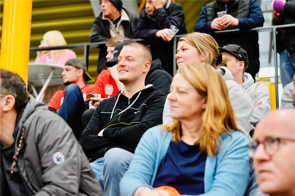 Die besten Fan-Fotos vom Finaltag der Hallenfußball-Stadtmeisterschaft in Dortmund. 