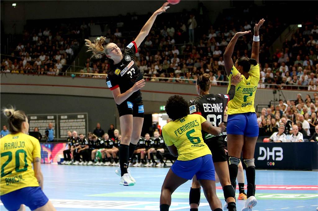 Die besten Fotos der Handball-Länderspiele in der Westfalenhalle in Dortmund. 